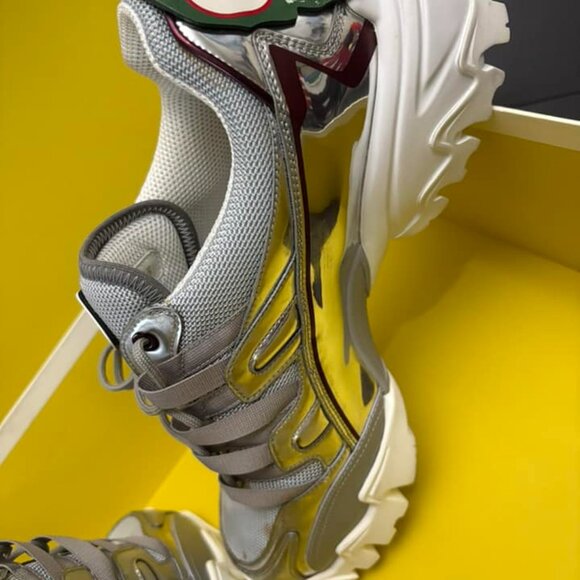 Valentino Garavani x Undercover Climber Sneaker - Picture 5 of 16